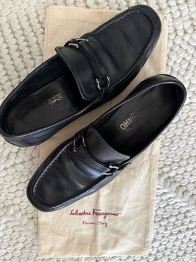 Salvatore Ferragamo Men’s Black Calf Leather Driving Loafers